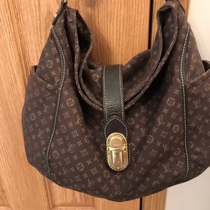 Louis Vuitton Authentic Idylle Romance Bag